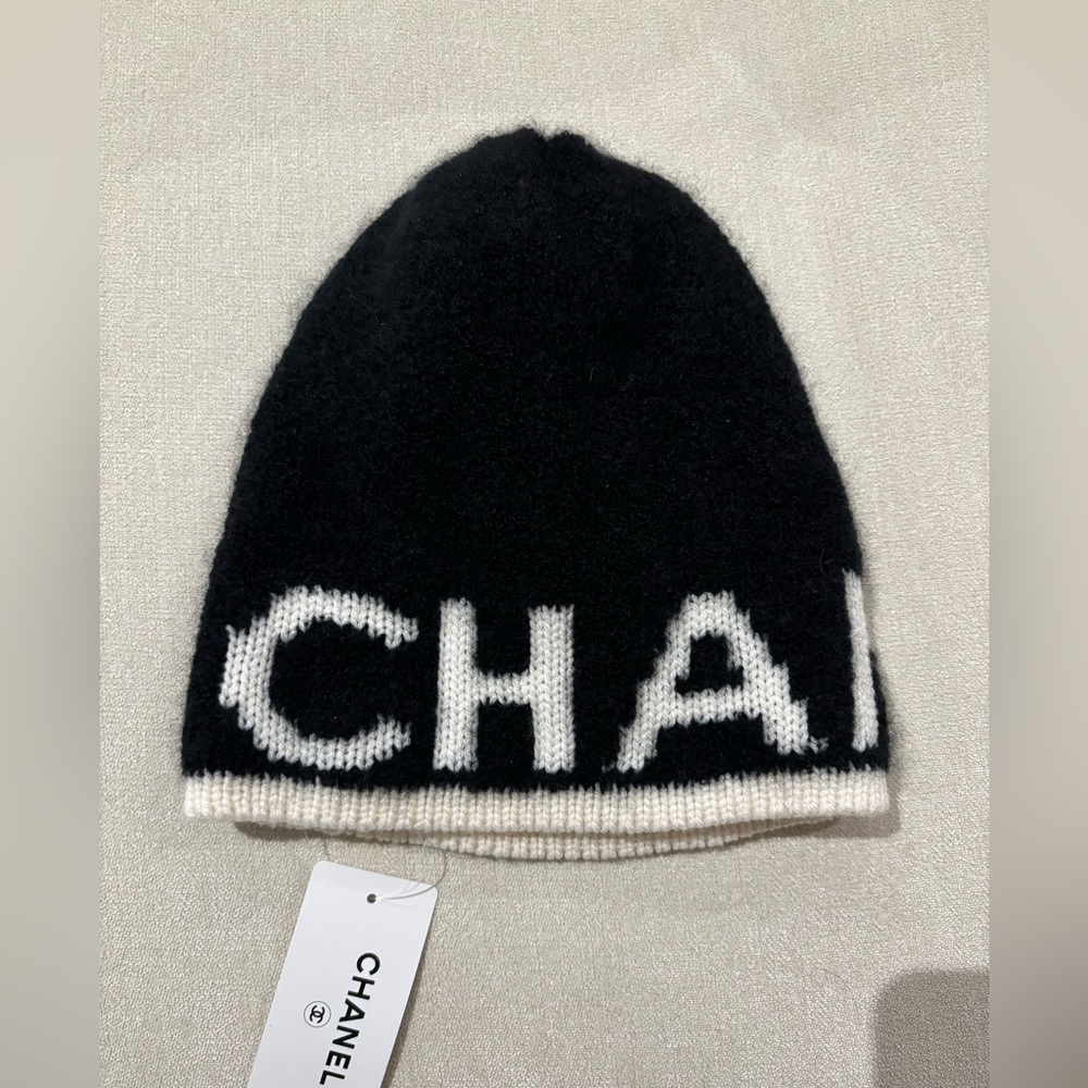Chanel beanie NWT